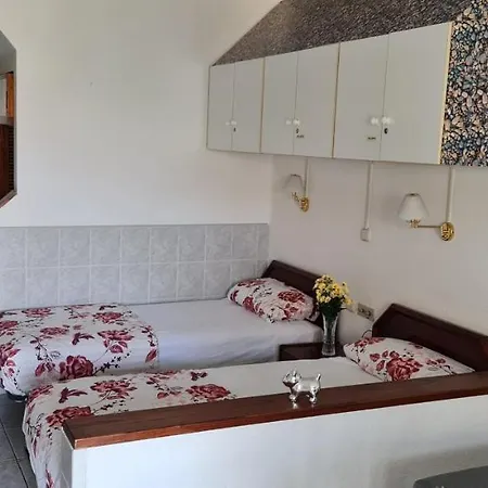 Ap260, Club Atlantis, * Costa Adeje (Tenerife)