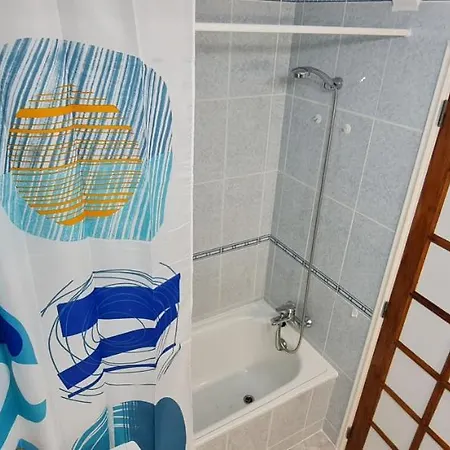 Ap260, Club Atlantis, * Адехе